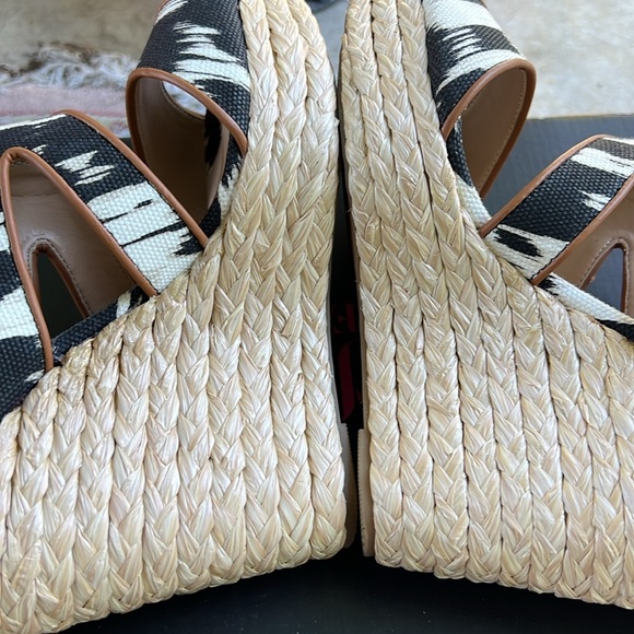 Just fab beautiful high platform, shoes, canvas, black, and brown - Picture 8 of 10